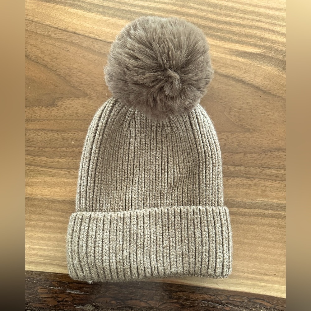 Norla Canada beige tan alpaca wool blend toque beanie with fluffy pompom